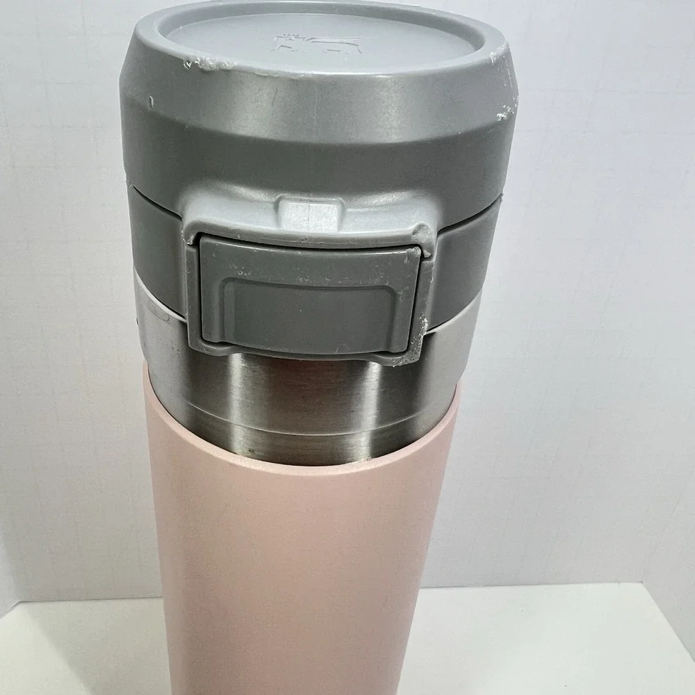 Stanley 24oz The Quick Flip Go Water Bottle‎ Light Pink  Stainless Steel Bottle - Picture 5 of 15